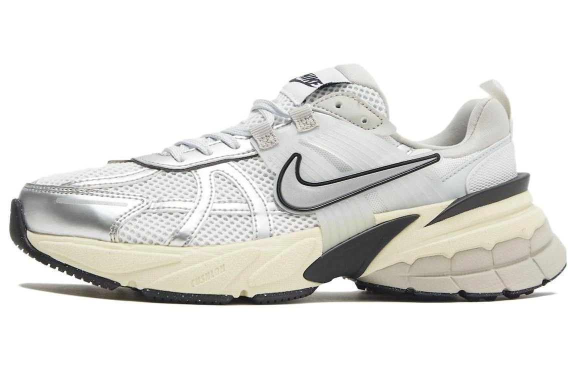Nike V2K Run «Summit White Metallic Silver» — фото 1